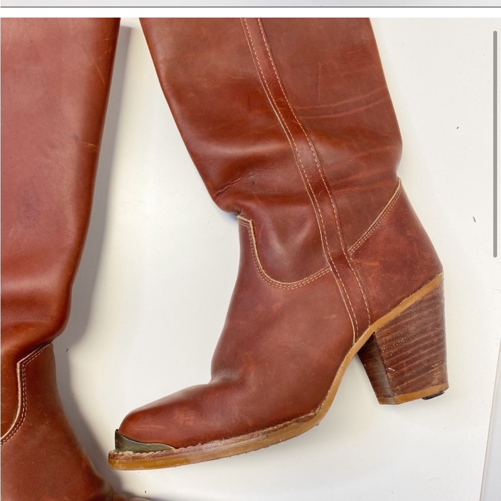 Zodiac Tall Cognac Leather Boots Brass Tip Toe 7.5 EUC - Picture 4 of 5